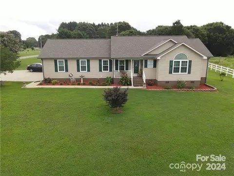 2432 Rock Dam Rd, Lincolnton, NC 28092