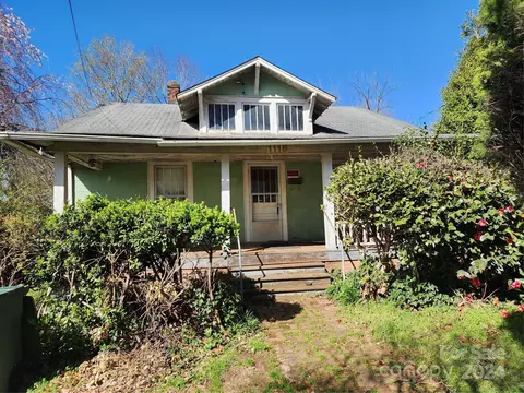 1116 S Meeting St, Statesville, NC 28677