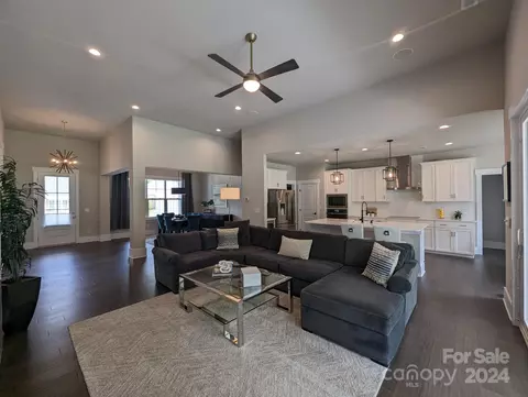 9816 Ardley Park Way, Mint Hill, NC 28227