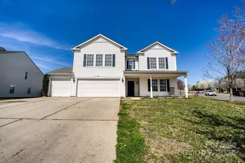 3846 Shasta Cir, Clover, SC 29710