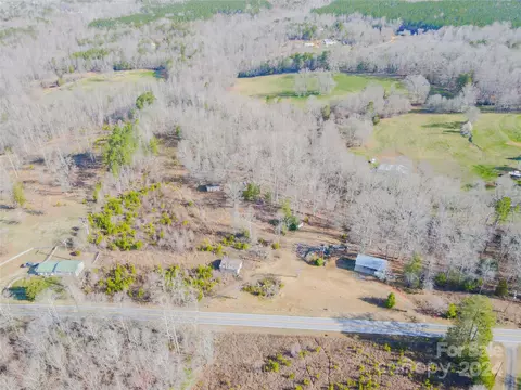 555 Beason Rd, Mooresboro, NC 28114