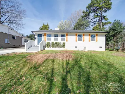 1500 Hartford Ave, Charlotte, NC 28209