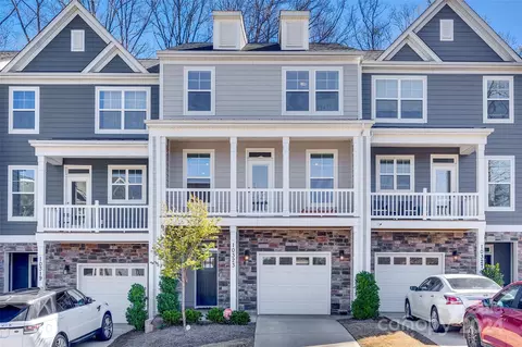 10323 Glenmere Creek Cir, Charlotte, NC 28262
