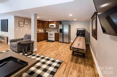 3906 Fox Run, Denver, NC 28037 photo 38