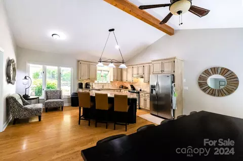 3906 Fox Run, Denver, NC 28037 photo 6