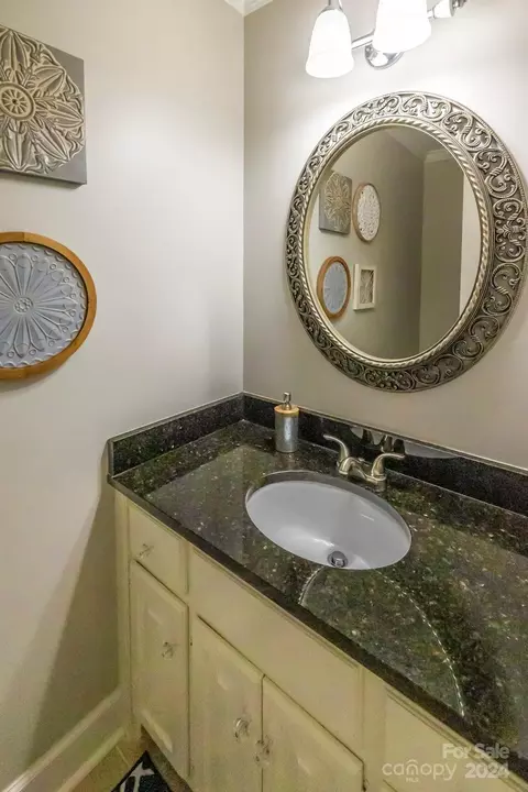 3906 Fox Run, Denver, NC 28037 photo 16