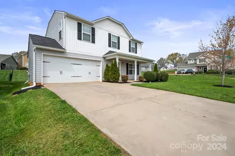 100 Damsenberry Way, China Grove, NC 28023