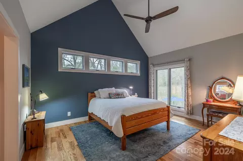 Bedroom - 304 Old Mill Dr, Morganton, NC 28655 photo 2 of 5