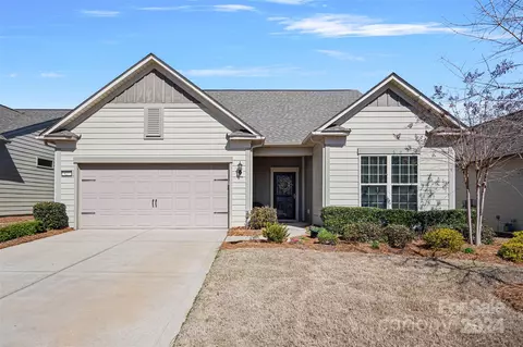 927 Kirby Dr, Fort Mill, SC 29715