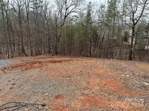 123 Deerfield Cir, New London, NC 28127