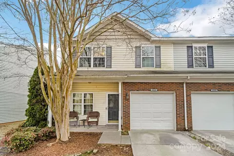 10610 Bunclody Dr, Charlotte, NC 28213