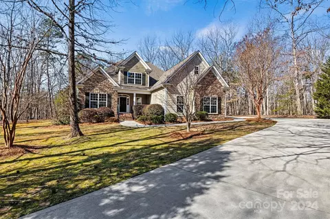 1705 Balls Creek Rd, Claremont, NC 28610