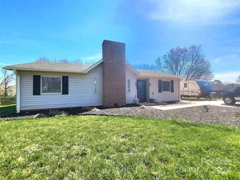 4615 Split Rail Ct, Gastonia, NC 28056