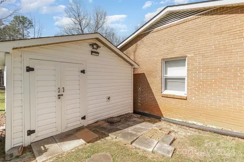 Exterior - 116 Will Helms Rd, Monroe, NC 28110 photo 3 of 9