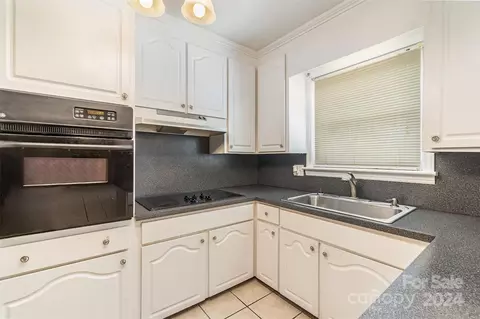 Kitchen - 116 Will Helms Rd, Monroe, NC 28110 photo 1 of 4