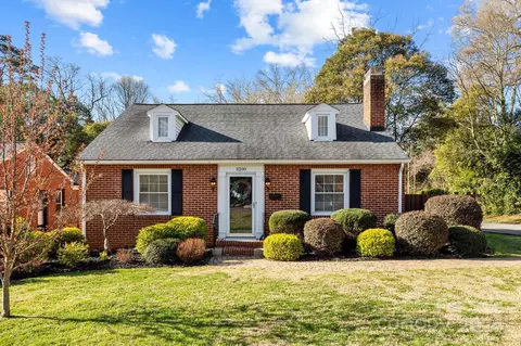 3200 Commonwealth Ave, Charlotte, NC 28205