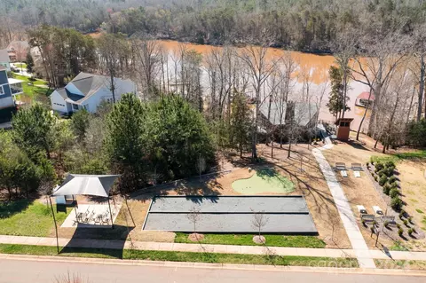 16163 Commodore Dr, Lancaster, SC 29720 photo 13