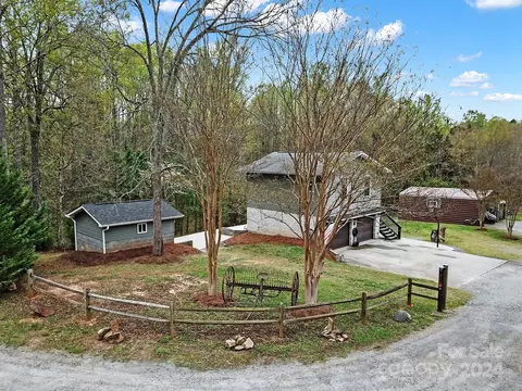 1217 Neely Smith Ln, Gastonia, NC 28056