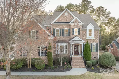 17001 Turtle Point Rd, Charlotte, NC 28278