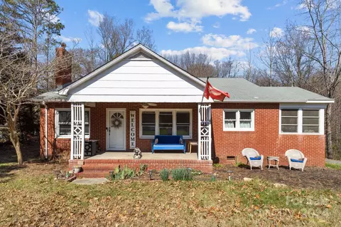 8300 Mount Holly Rd, Charlotte, NC 28214