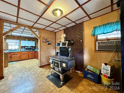 4453 Scott Rd, Morganton, NC 28655 photo 18