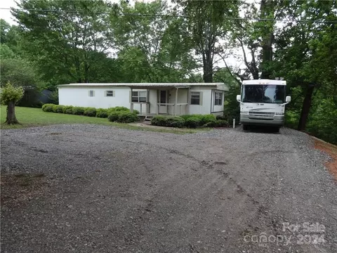 6682 Nc Highway 150 Hwy, Sherrills Ford, NC 28673