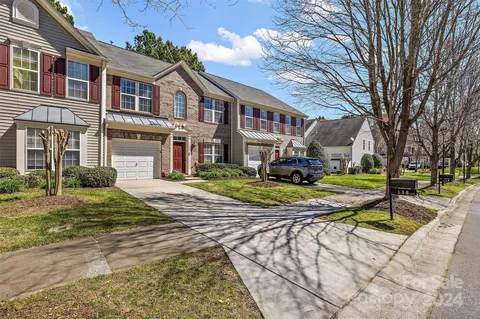 130 Cypress Lndg, Mooresville, NC 28117