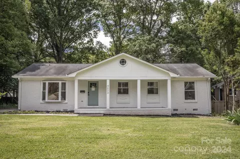 4224 Maureen Dr, Charlotte, NC 28205