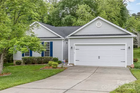 1601 Bear Brook Dr, Charlotte, NC 28214