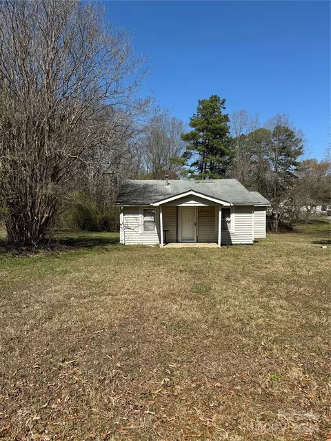 512 W Blume W St W, Landis, NC 28088