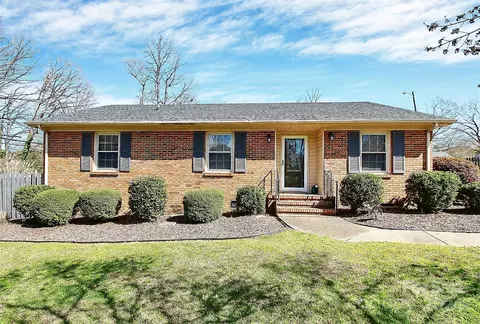 1244 India Hook Rd, Rock Hill, SC 29732