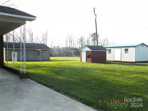 Exterior - 1777 Potter Rd, Lancaster, SC 29720 photo 13 of 15