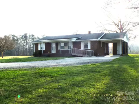 1777 Potter Rd, Lancaster, SC 29720