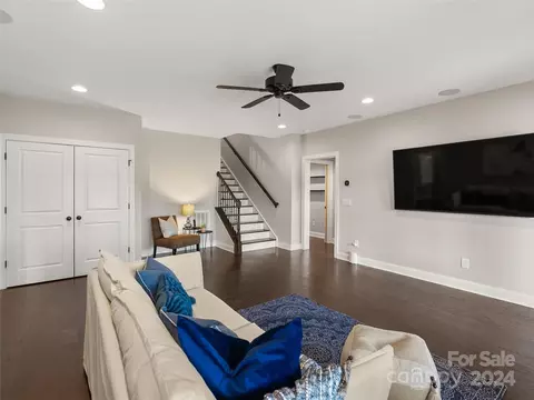 Living - 17538 Julees Walk Ln, Davidson, NC 28036 photo 6 of 7