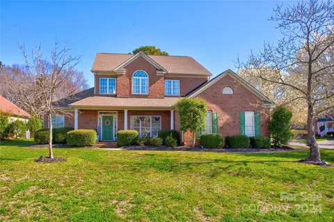 589 Surry Trace Nw Cir NW, Concord, NC 28027