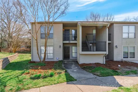 11033 Cedar View Rd, Charlotte, NC 28226
