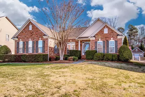 125 Bay Laurel Dr, Mooresville, NC 28115