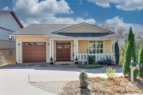 71 Finalee Ave, Asheville, NC 28803
