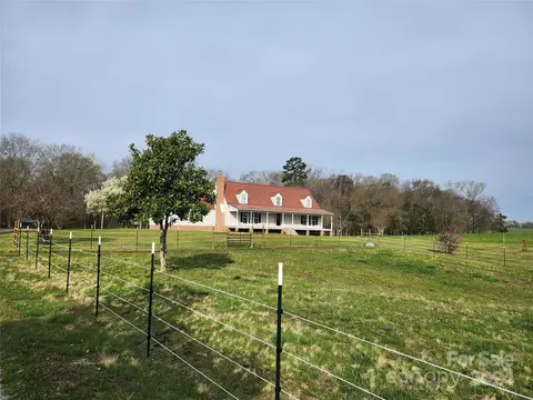 2110 Landsford Rd, Marshville, NC 28103