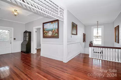 Entry Way - 200 Barr St, Lancaster, SC 29720 photo 2 of 3