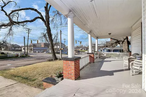 Exterior - 200 Barr St, Lancaster, SC 29720 photo 7 of 13
