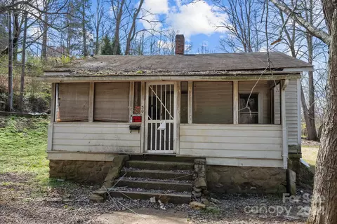 Exterior - 43 Conley St, Canton, NC 28716 photo 2 of 7