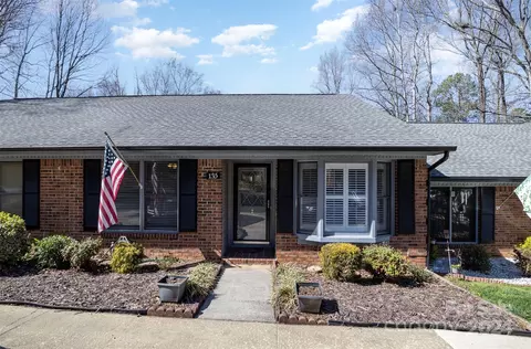 135 David Ct, Fort Mill, SC 29715