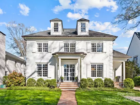 611 Llewellyn Pl, Charlotte, NC 28207