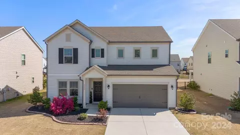 4444 Collingham Dr, Charlotte, NC 28273