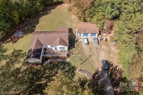3220 Sawmill Rd, Hickory Grove, SC 29717