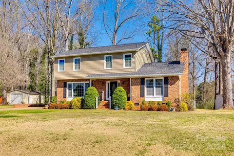 3206 Kingsfield Rd, Rock Hill, SC 29732