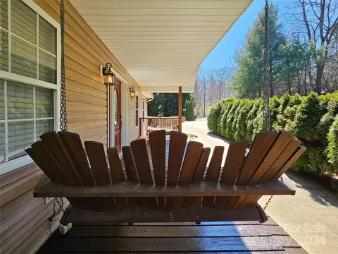 Exterior - 10 Natures Trl, Clyde, NC 28721 photo 5 of 13