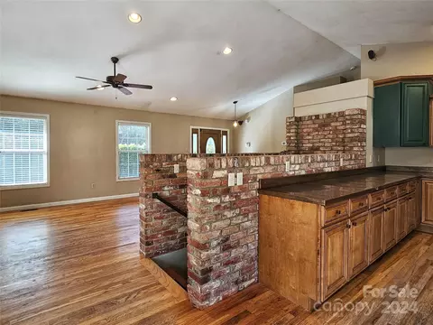 Kitchen - 10 Natures Trl, Clyde, NC 28721 photo 1 of 2