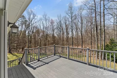 Exterior - 5937 Leil Rd, Hickory, NC 28602 photo 1 of 7